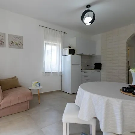 Briuni Riviera Apartment *
